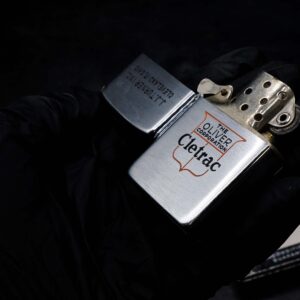 Zippo Xưa 1949-1950 – The Oliver Corporation Cletrac 26