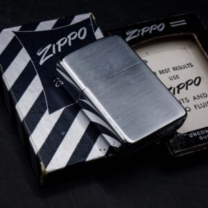 Zippo Xưa 1949-1950 – The Oliver Corporation Cletrac 32