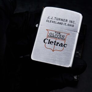 Zippo Xưa 1949-1950 – The Oliver Corporation Cletrac 4