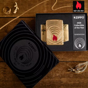 Zippo 2026 Collectible of the Year Asia – GENERATIONS Armor® Tumbled Brass – Zippo Coty 2026 – Zippo 47219 2