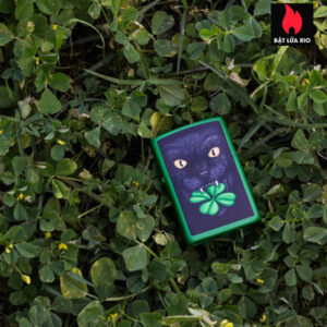 Zippo 46721 - Zippo Feline Lucky Grass Green Matte 1