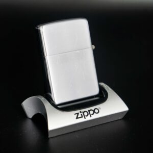 Zippo Xưa 1951 – Mack Trucks Baxter Motors 3