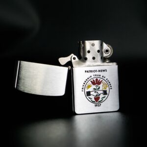 Zippo Xưa 1957 – Patriot-News Friendship Tour of Europe 1957 – Cũ 8