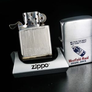 Zippo Xưa 1955 – Westfield Maid Grape Juice 9
