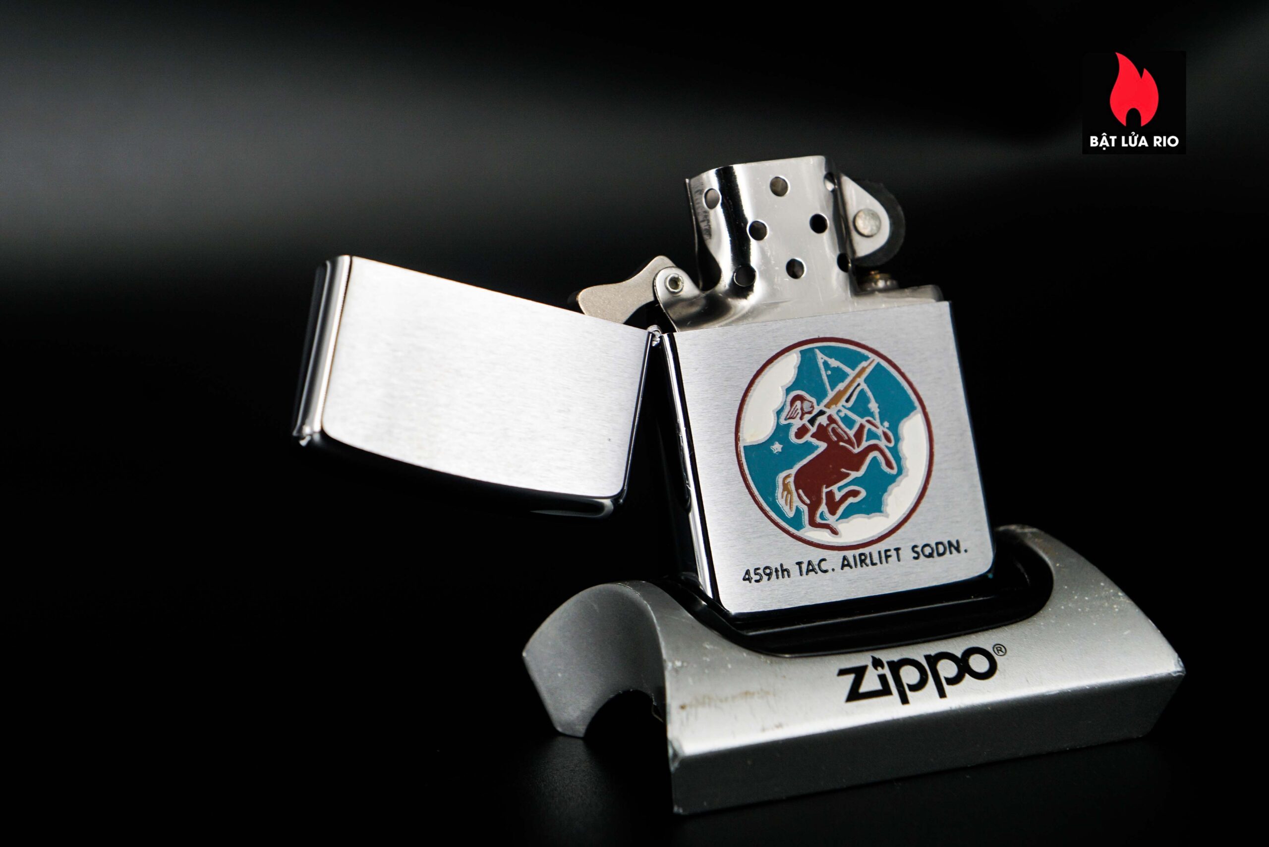 Zippo Xưa 1966 – 459th Tactical Airlift Squadron 10