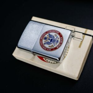 Zippo Xưa 1972 – Democratic National Convention 1972 – Miami Beach 4