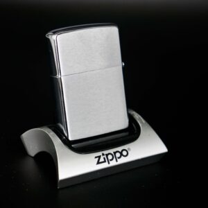 Zippo Xưa 1972 – University of North Carolina (UNC) 12