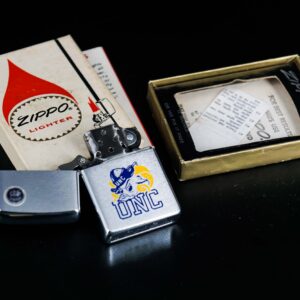 Zippo Xưa 1972 – University of North Carolina (UNC) 6