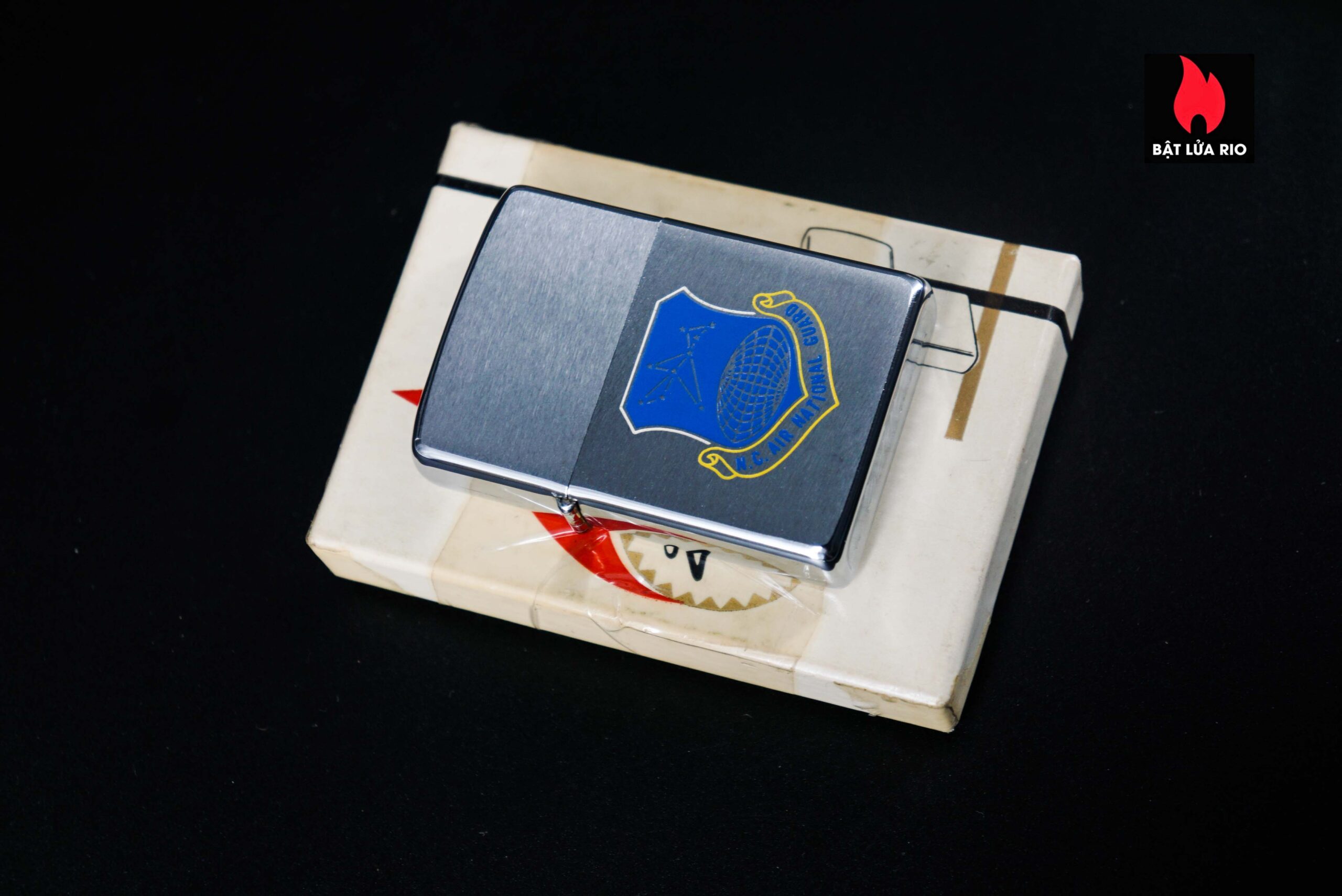 Zippo Xưa 1976 – N.C. Air National Guard 5