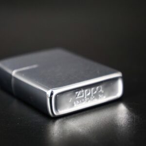 Zippo Xưa 1981 – Kansas State Wildcats 7
