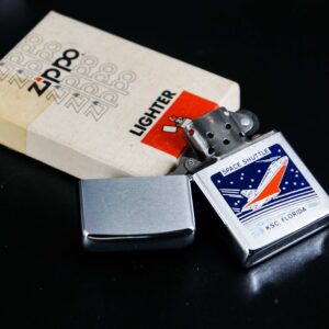Zippo Xưa 1981 – NASA Space Shuttle Kennedy Space Center 7