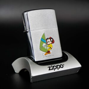 Zippo Xưa 1982 – Terrytoons Mighty Mouse