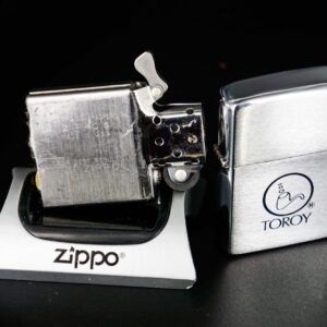 Zippo Xưa 1982 – TOROY 14