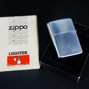 Zippo Xưa 1982 – United States Marine Corps – Thủy Quân Lục Chiến Hoa Kỳ 4
