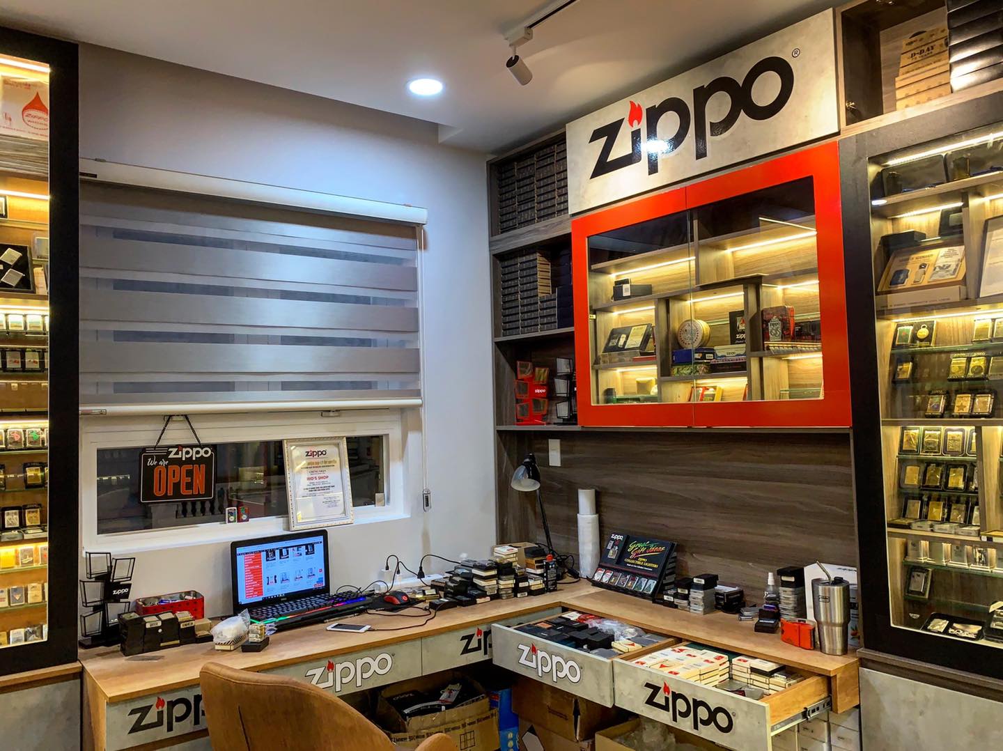 Cửa hàng bán Zippo chính hãng và phụ kiện Zippo chính hãng