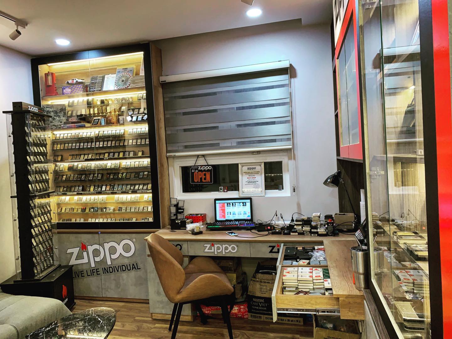 Cửa hàng bán Zippo chính hãng và phụ kiện Zippo chính hãng