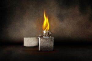 Lịch sử bật lửa Zippo hơn 90 năm – Hành trình từ một phát minh nhỏ đến biểu tượng nước Mỹ