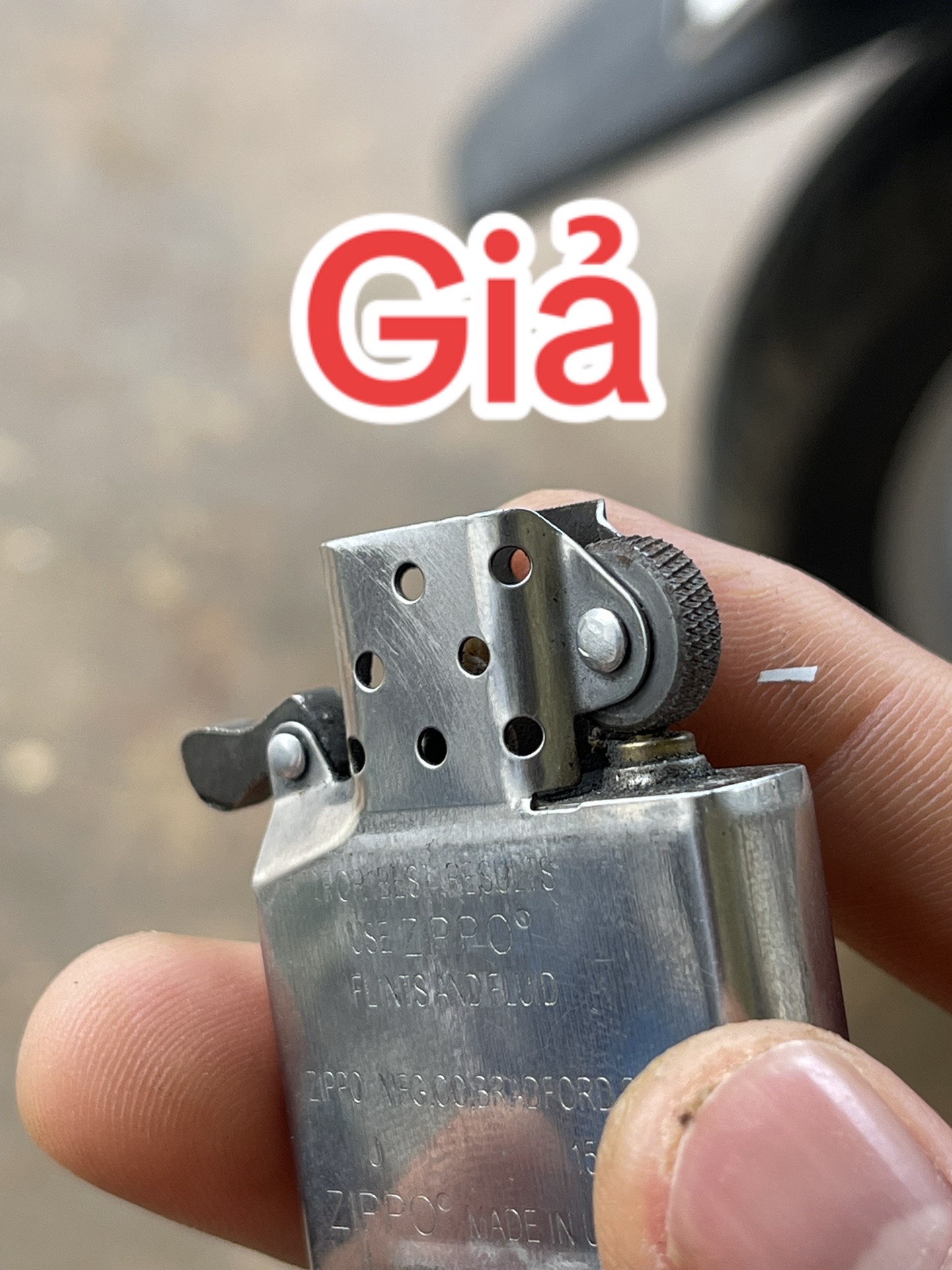So sánh nhận biết Zippo thật giả