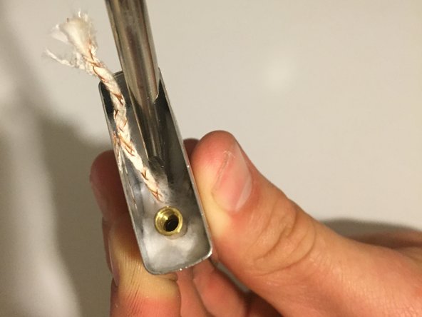 Cấu Tạo Bật Lửa Zippo: Giải Thích Chi Tiết Từng Bộ Phận Và Nguyên Lý Hoạt Động 31 Bấc tim bật lửa Zippo chính hãng bên trong ruột Zippo