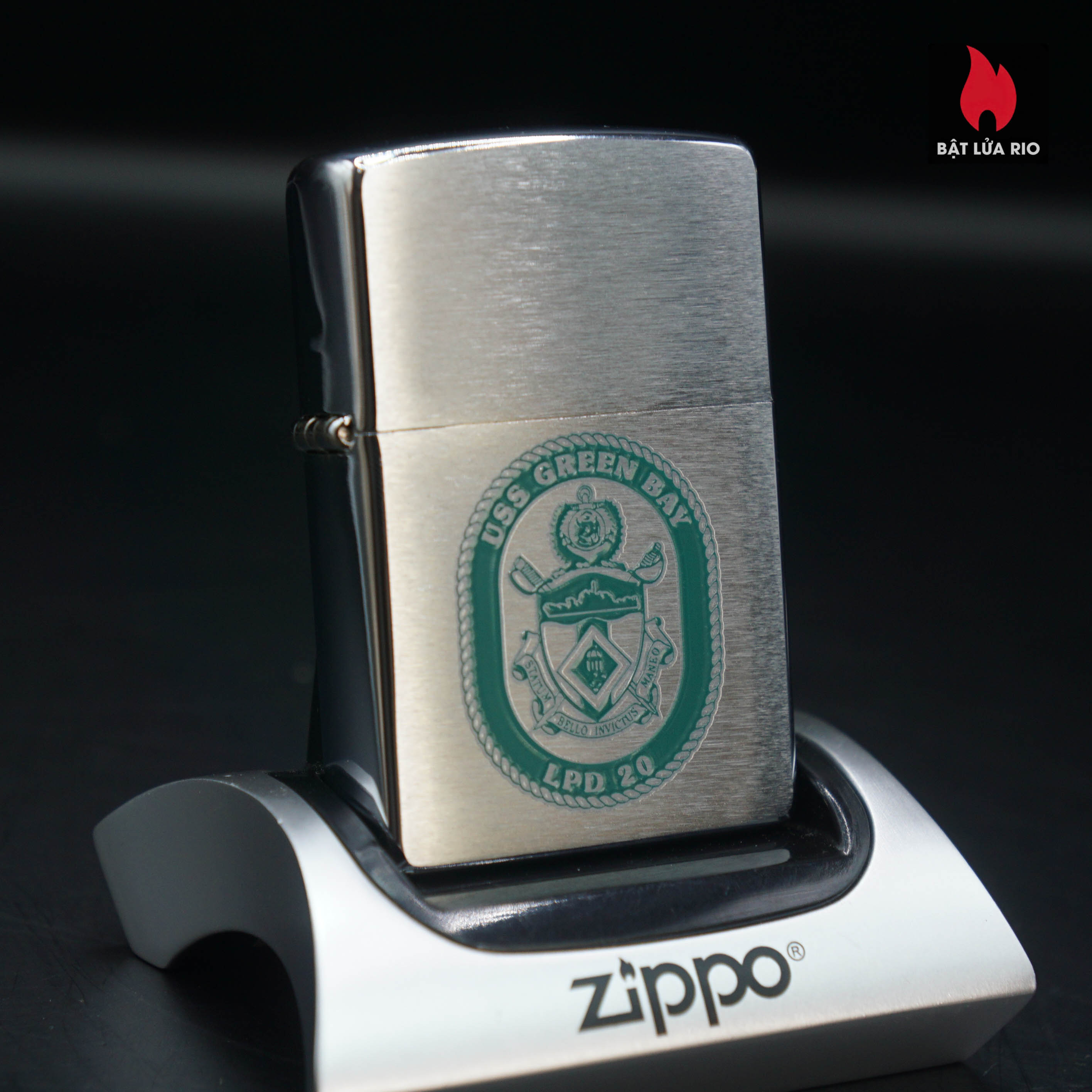 Home 43 Zippo 2008 – USS Green Bay (LPD-20) – Tàu Vận Tải Đổ Bộ