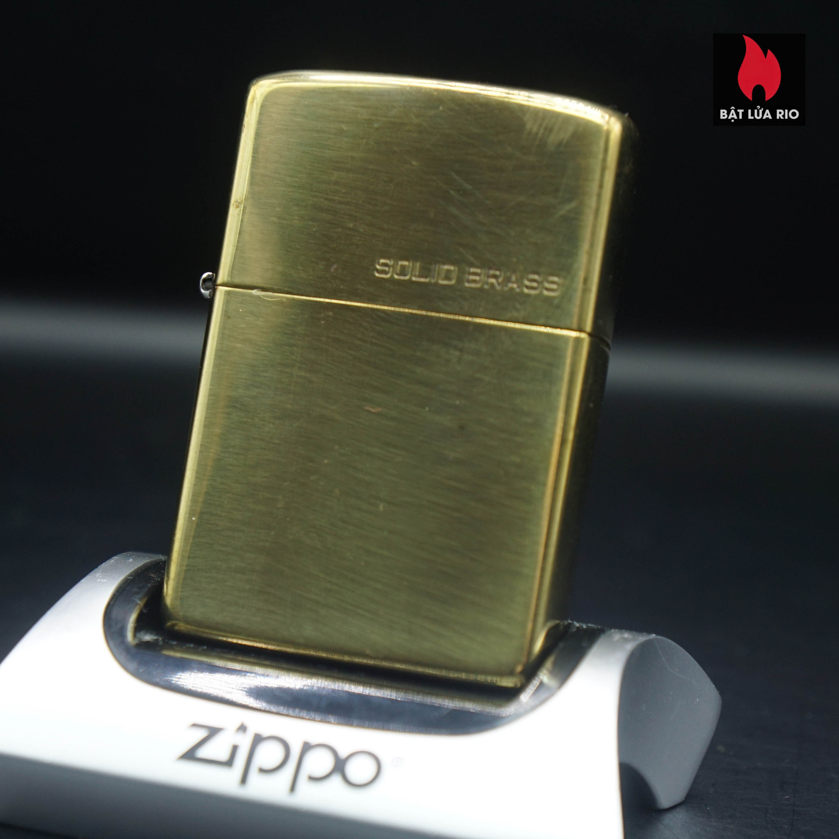 Zippo Chu Niên 1932-1983 – Trơn Bóng – Đồng Nguyên Khối – Cũ 54 Zippo Chu Niên 1932-1983 – Trơn Bóng – Đồng Nguyên Khối – Cũ 1