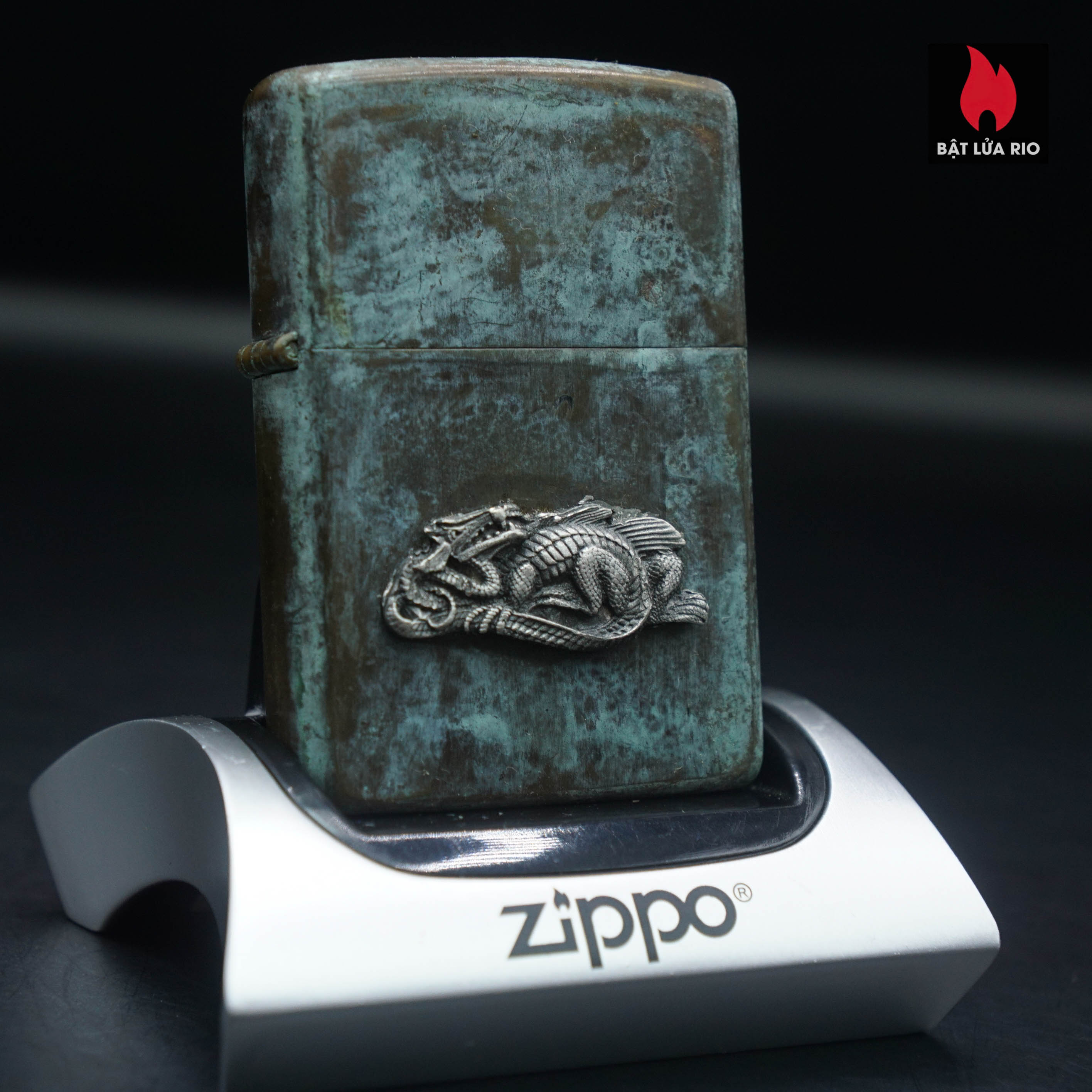 Home 45 Zippo La Mã 1991 – Đồng Phủ Giả Cổ – Miếng Ốp Dán Nổi 2 Mặt – Emblem Rồng