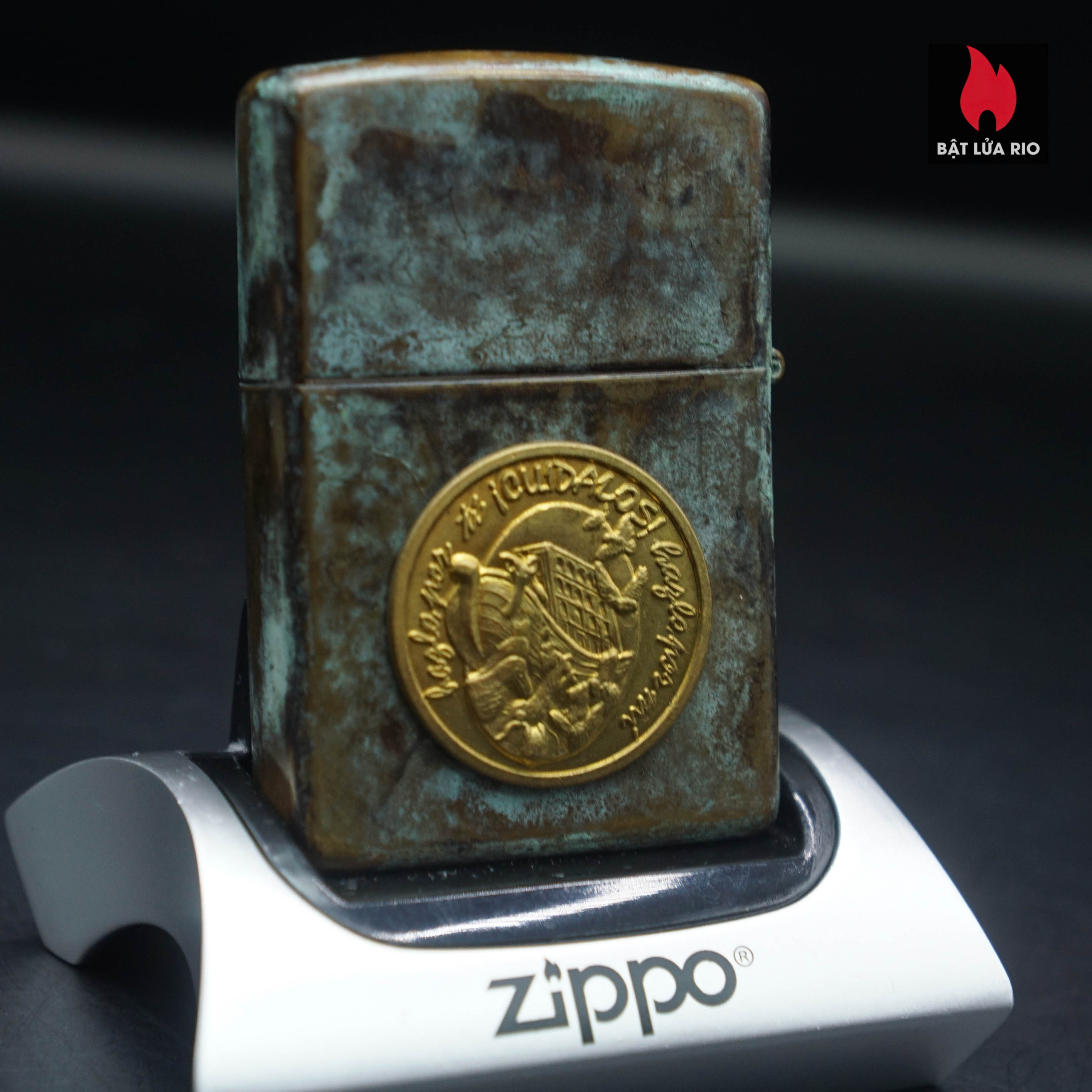 Zippo La Mã 1991 – Đồng Phủ Giả Cổ – Miếng Ốp Dán Nổi 2 Mặt – Emblem Thổ Dân Đội Đầu Gấu 38 Zippo La Mã 1991 – Đồng Phủ Giả Cổ – Miếng Ốp Dán Nổi 2 Mặt – Emblem Thổ Dân Đội Đầu Gấu 3