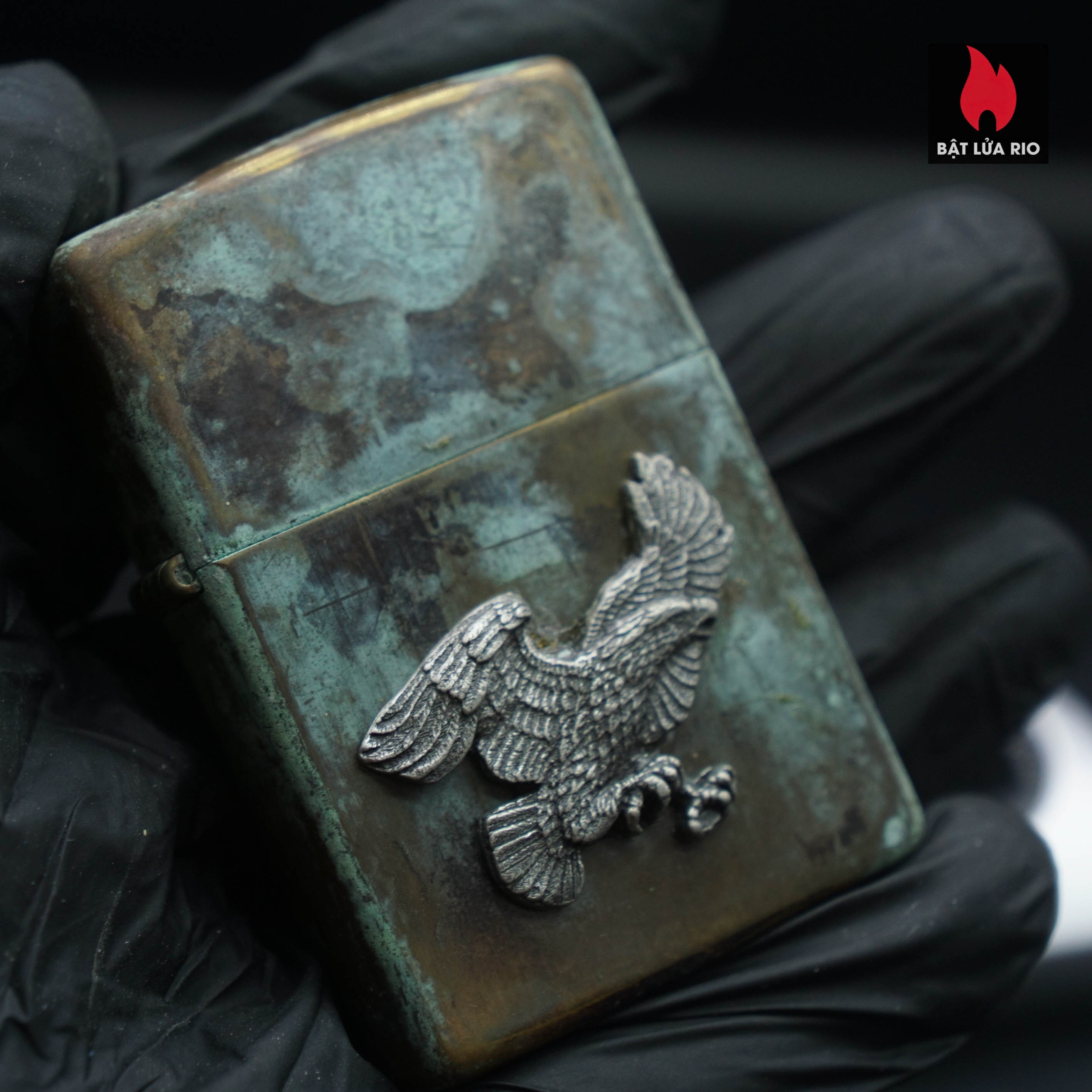 Zippo La Mã 1992 – Đồng Phủ Giả Cổ – Miếng Ốp Dán Nổi 2 Mặt – Emblem Đại Bàng 40 Zippo La Mã 1992 – Đồng Phủ Giả Cổ – Miếng Ốp Dán Nổi 2 Mặt – Emblem Đại Bàng 5