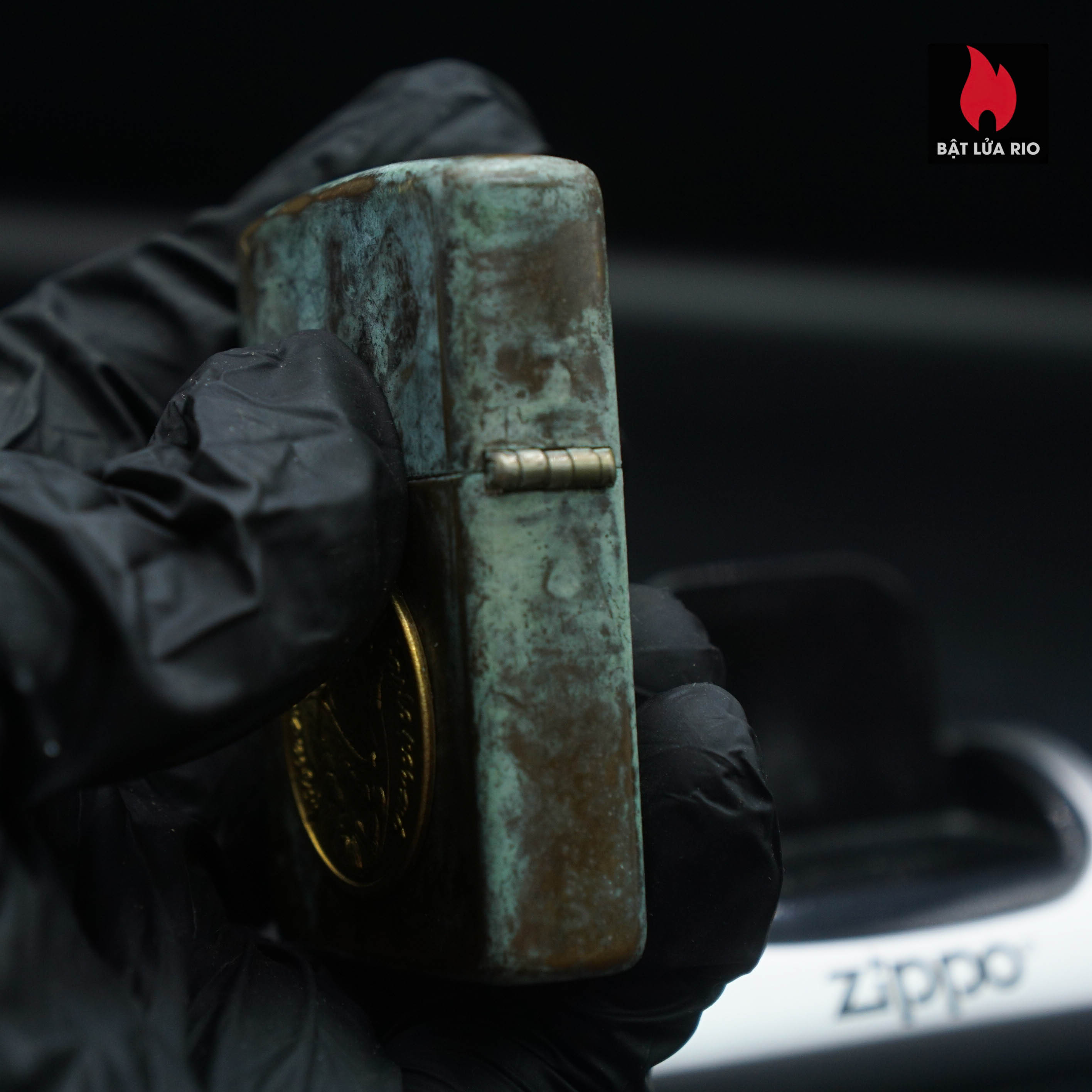 Zippo La Mã 1992 – Đồng Phủ Giả Cổ – Miếng Ốp Dán Nổi 2 Mặt – Emblem Đại Bàng 43 Zippo La Mã 1992 – Đồng Phủ Giả Cổ – Miếng Ốp Dán Nổi 2 Mặt – Emblem Đại Bàng 7