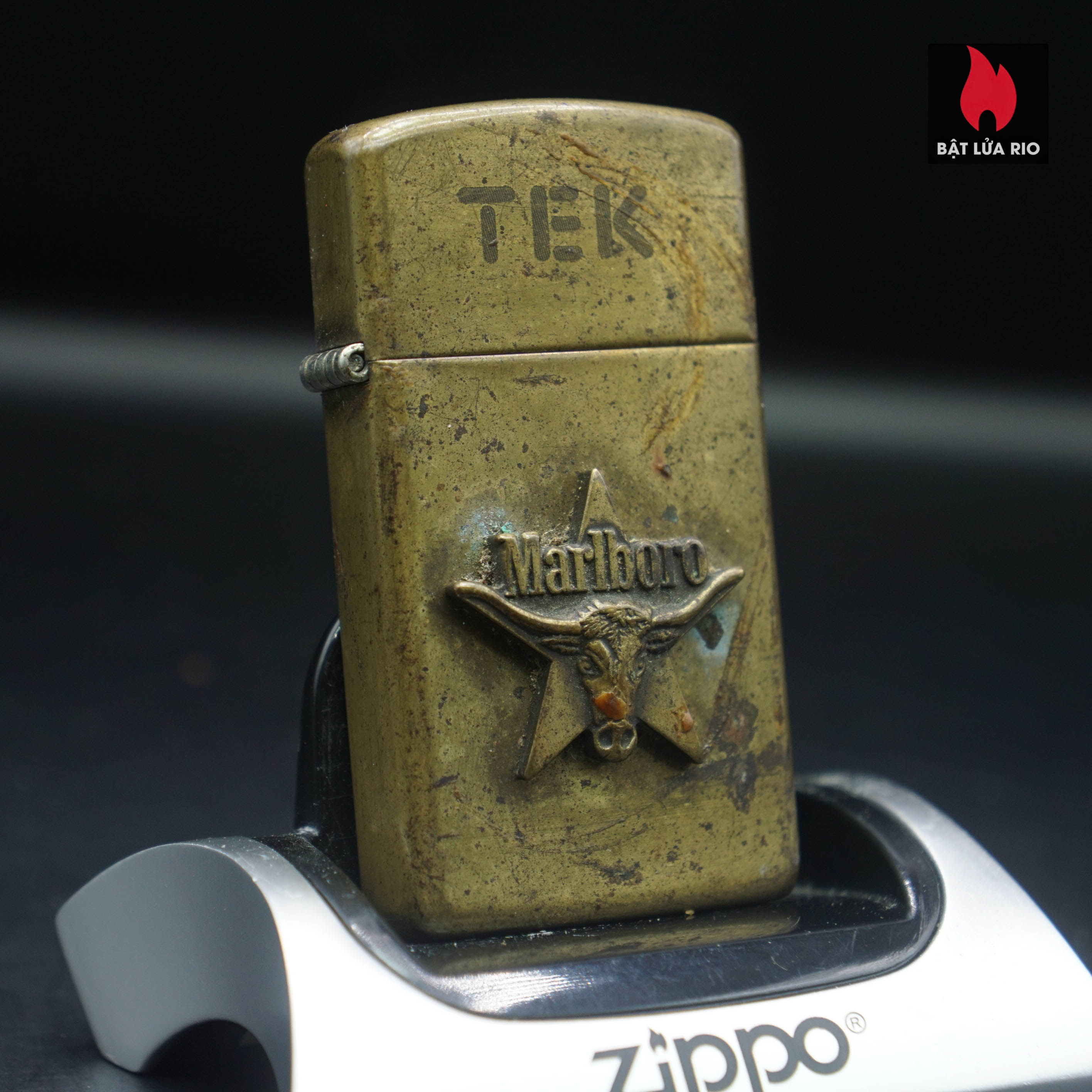 Zippo Slim La Mã 1991 – Đồng Nguyên Khối – Marlboro Longhorns – ATD – Cũ