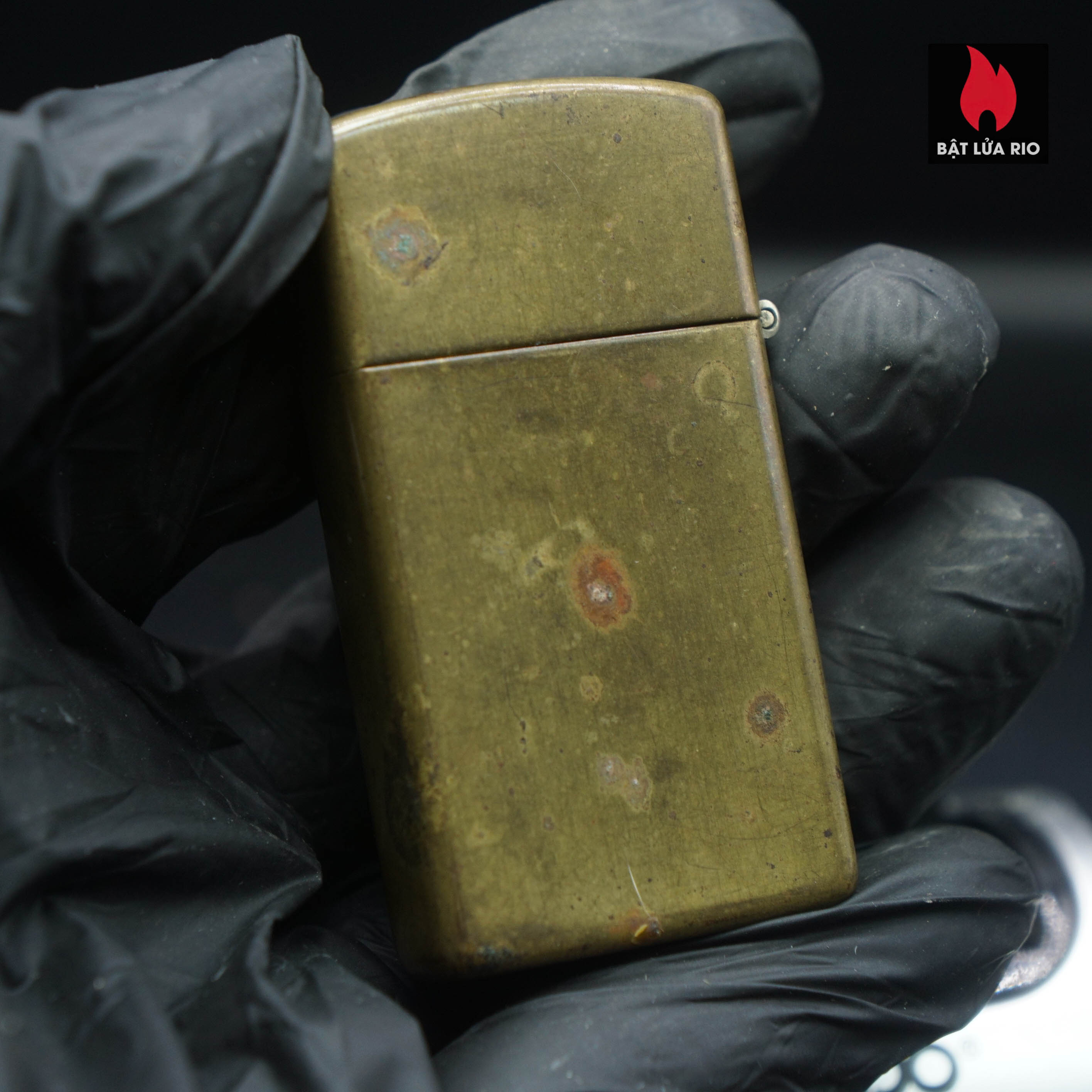 Zippo Slim La Mã 1991 – Đồng Nguyên Khối – Marlboro Longhorns – ATD – Cũ 55 Zippo Slim La Mã 1991 – Đồng Nguyên Khối – Marlboro Longhorns – ATD – Cũ 11