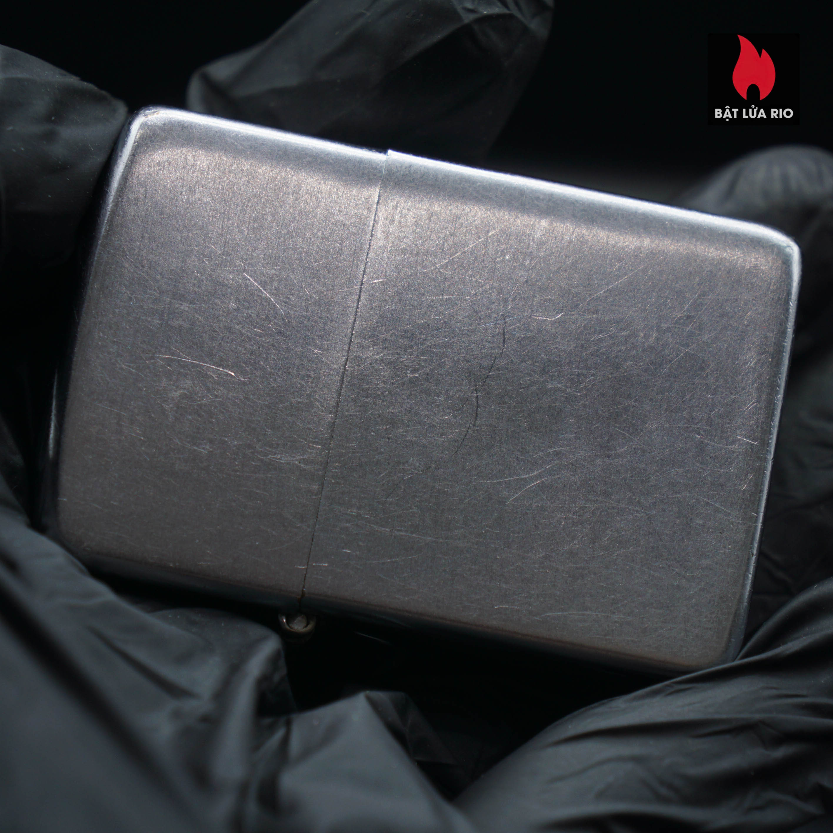 Zippo Xưa 1951-1952 – Vỏ Thép Ruột Thép – Trơn Đơn Giản – Cũ 68 Zippo Xưa 1951-1952 – Vỏ Thép Ruột Thép – Trơn Đơn Giản – Cũ 11