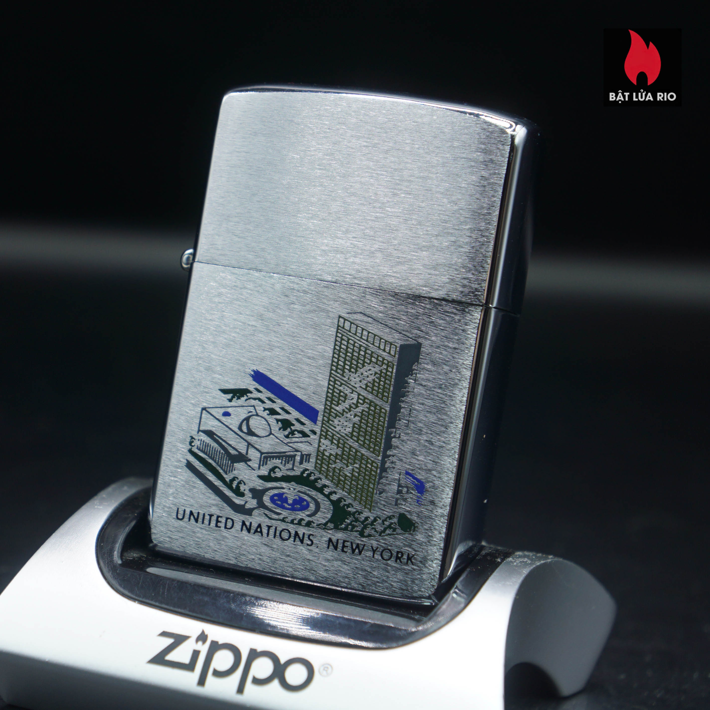 Zippo Xưa 1984 – United Nations New York – Trụ sở Liên Hợp Quốc 49 Zippo Xưa 1984 – United Nations New York – Trụ sở Liên Hợp Quốc 1