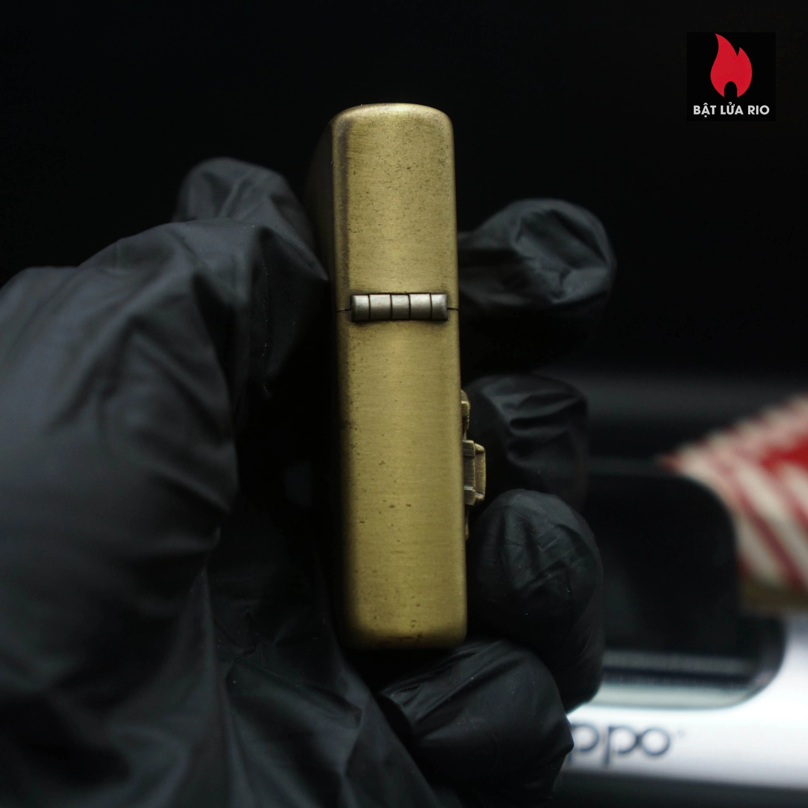 Zippo 1982 – New – Solid Brass – Đồng Nguyên Khối – Brass Zippo Marlboro Running HorseMan 1982 72 Zippo 1982 – New – Solid Brass – Đồng Nguyên Khối – Brass Zippo Marlboro Running HorseMan 1982 16