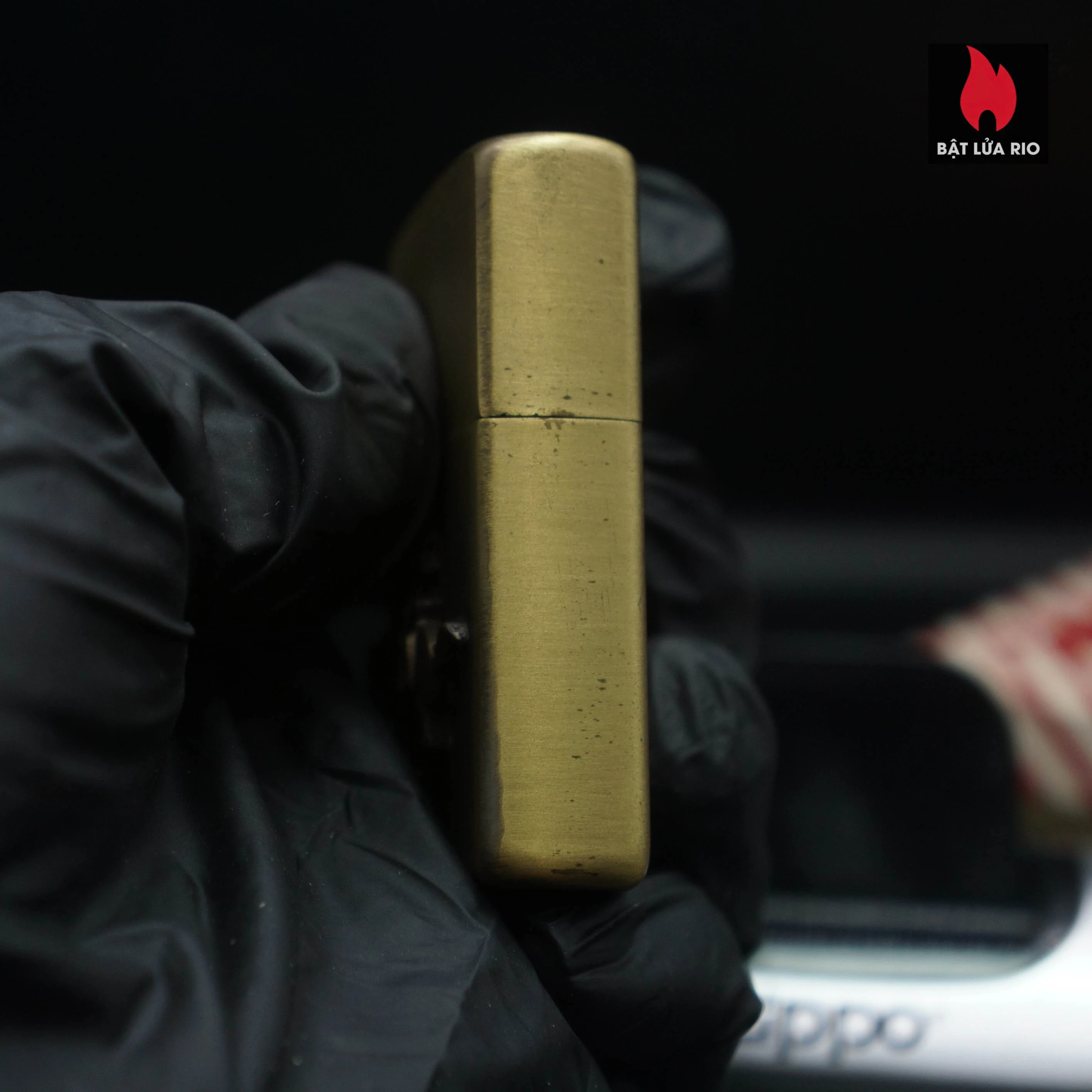 Zippo 1982 – New – Solid Brass – Đồng Nguyên Khối – Brass Zippo Marlboro Running HorseMan 1982 77 Zippo 1982 – New – Solid Brass – Đồng Nguyên Khối – Brass Zippo Marlboro Running HorseMan 1982 20