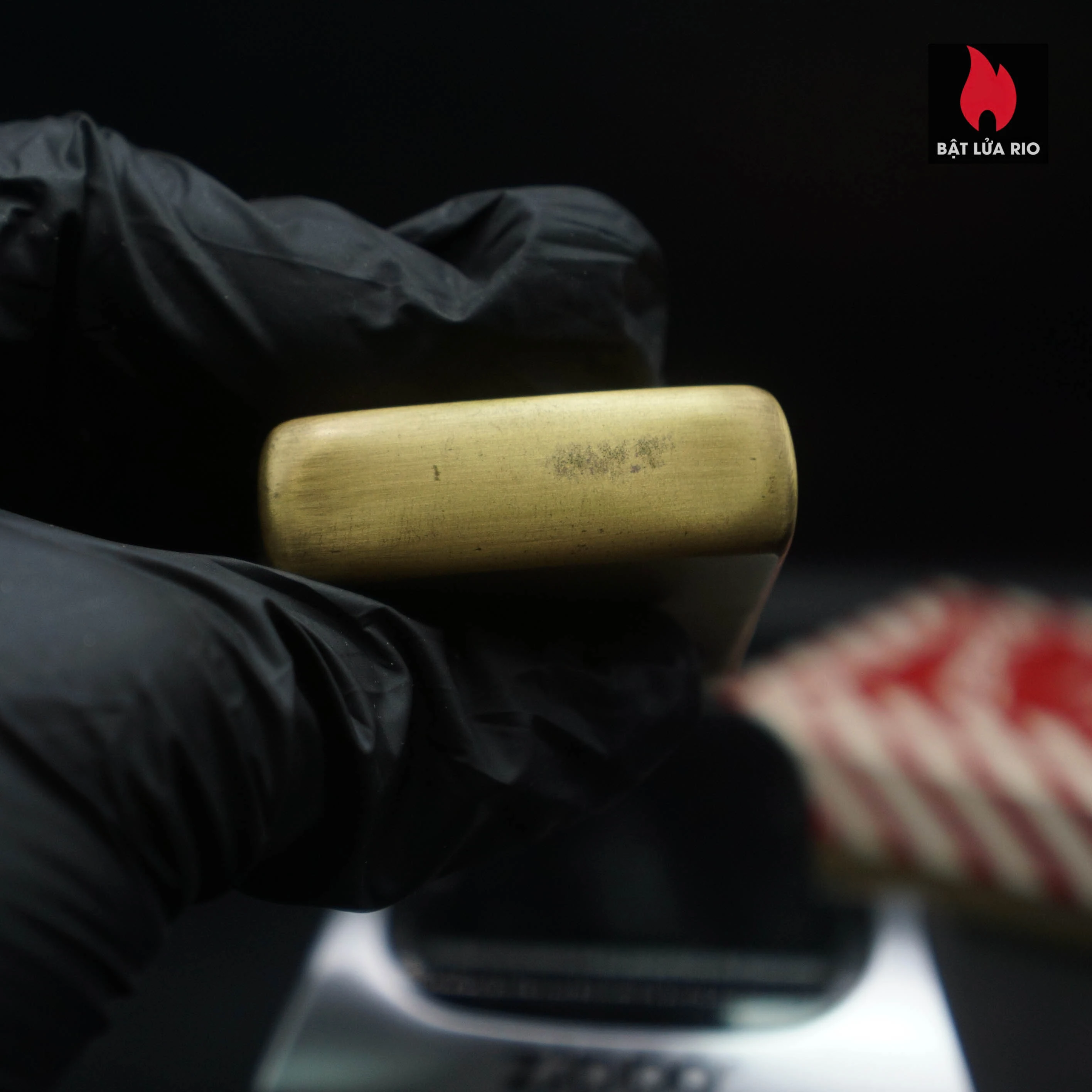 Zippo 1982 – New – Solid Brass – Đồng Nguyên Khối – Brass Zippo Marlboro Running HorseMan 1982 83 Zippo 1982 – New – Solid Brass – Đồng Nguyên Khối – Brass Zippo Marlboro Running HorseMan 1982 21