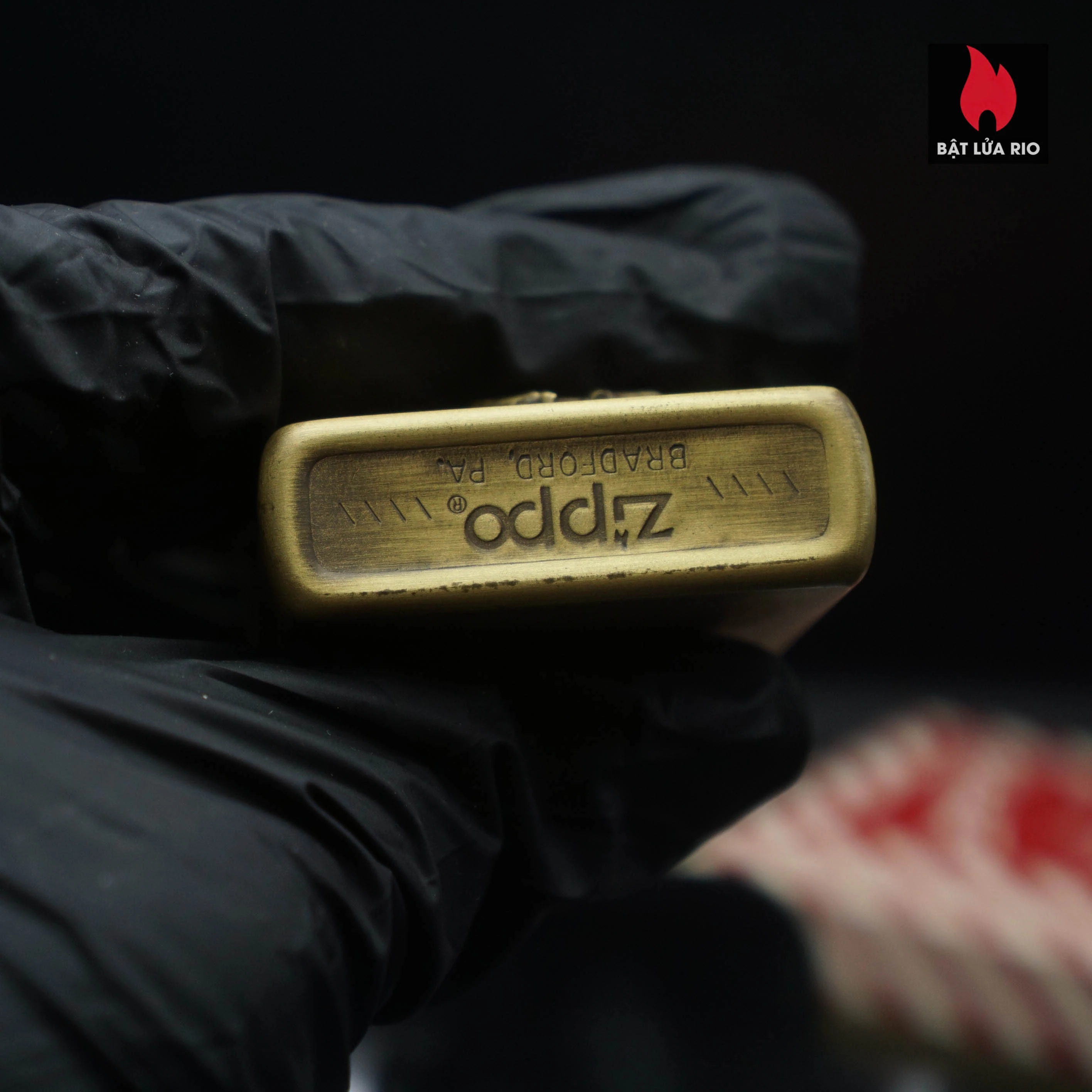 Zippo 1982 – New – Solid Brass – Đồng Nguyên Khối – Brass Zippo Marlboro Running HorseMan 1982 82 Zippo 1982 – New – Solid Brass – Đồng Nguyên Khối – Brass Zippo Marlboro Running HorseMan 1982 22