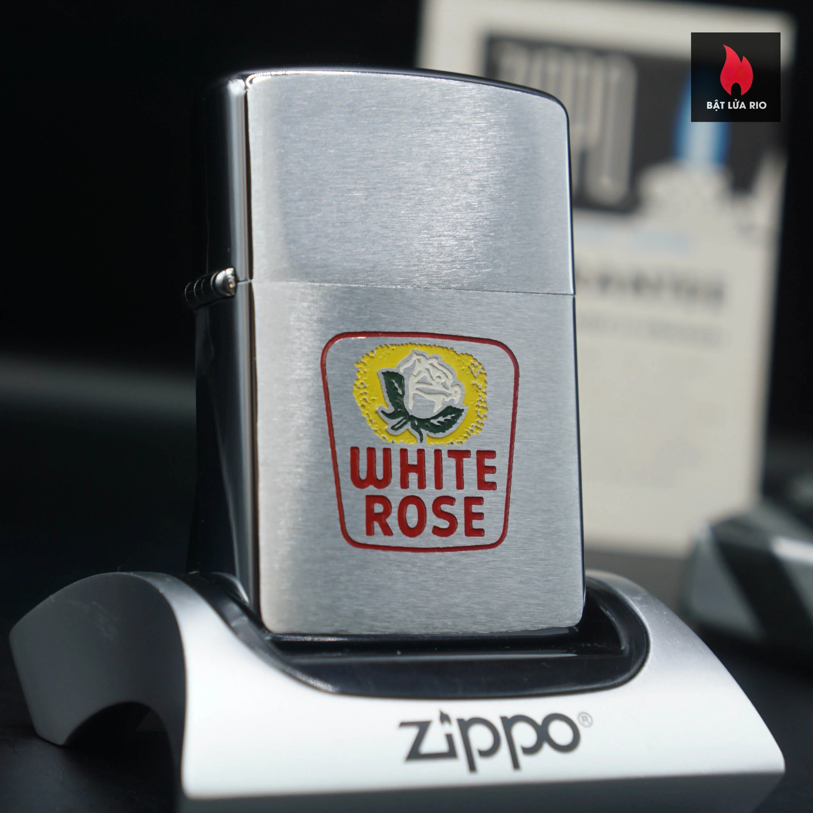 Home 38 Zippo Canada 1959-1963 – White Rose Gasoline - Thương Hiệu Xăng Dầu của Canada