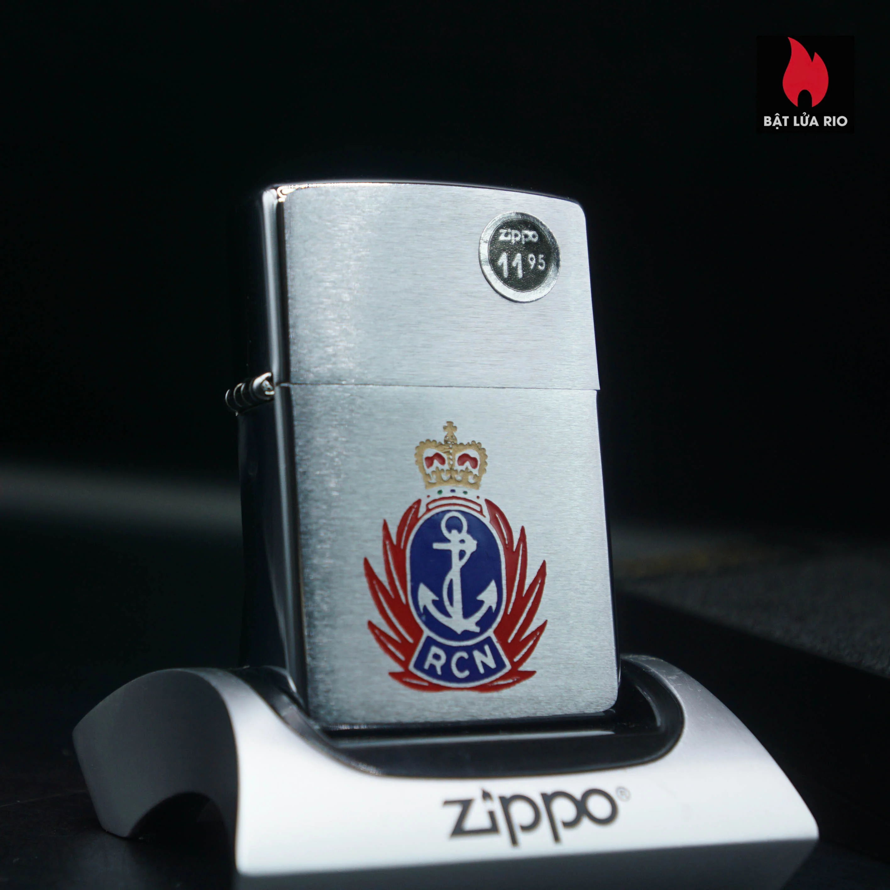 Home 40 Zippo Canada La Mã 1992 – RCN - Royal Canadian Navy – Hải quân Hoàng gia Canada