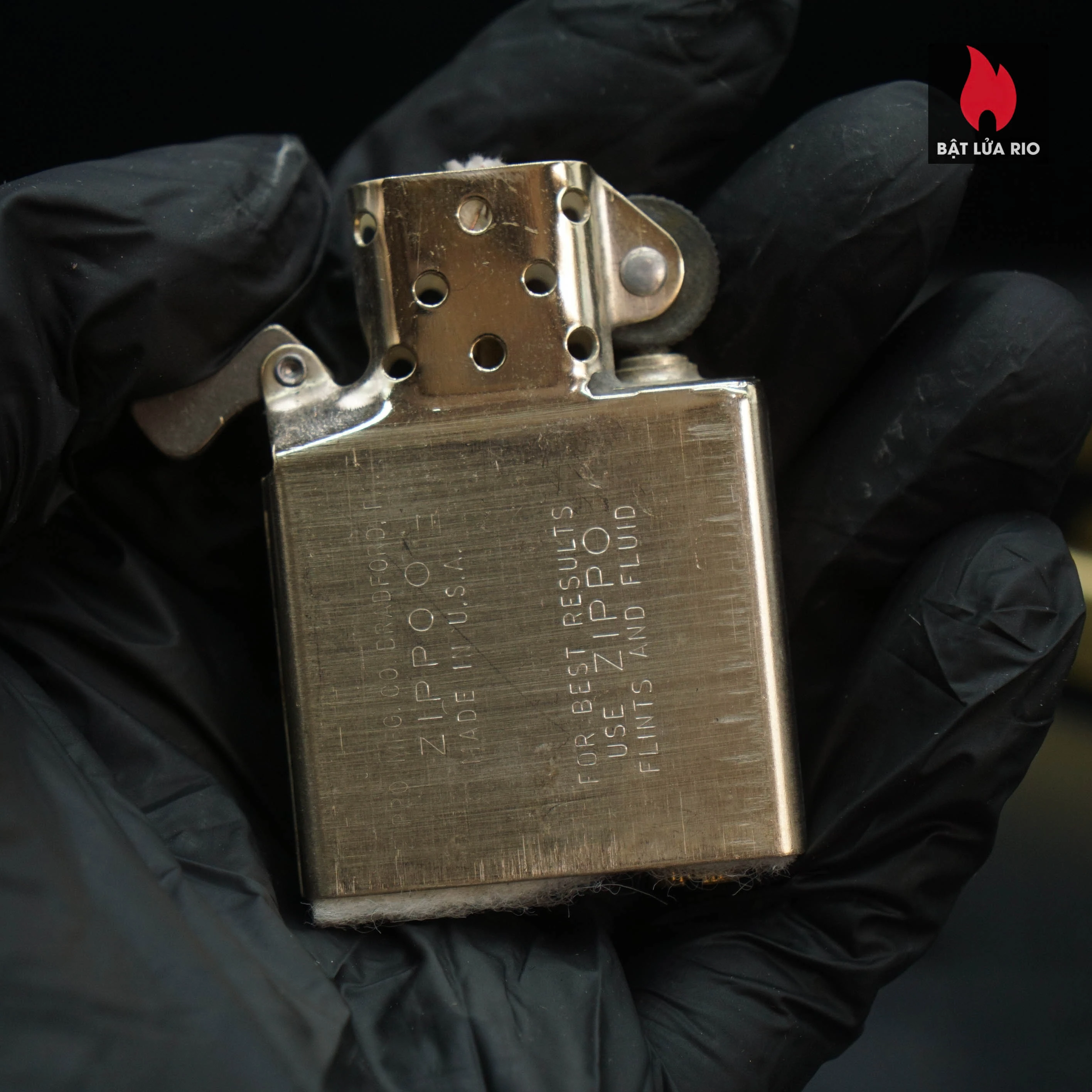 Zippo Chu Niên 1932-1982 – Đồng Khối – Commemorative 1932-1982 50th Anniversary – Carbon County Coal Co 80 Zippo Chu Niên 1932-1982 – Đồng Khối – Commemorative 1932-1982 50th Anniversary – Carbon County Coal Co 22