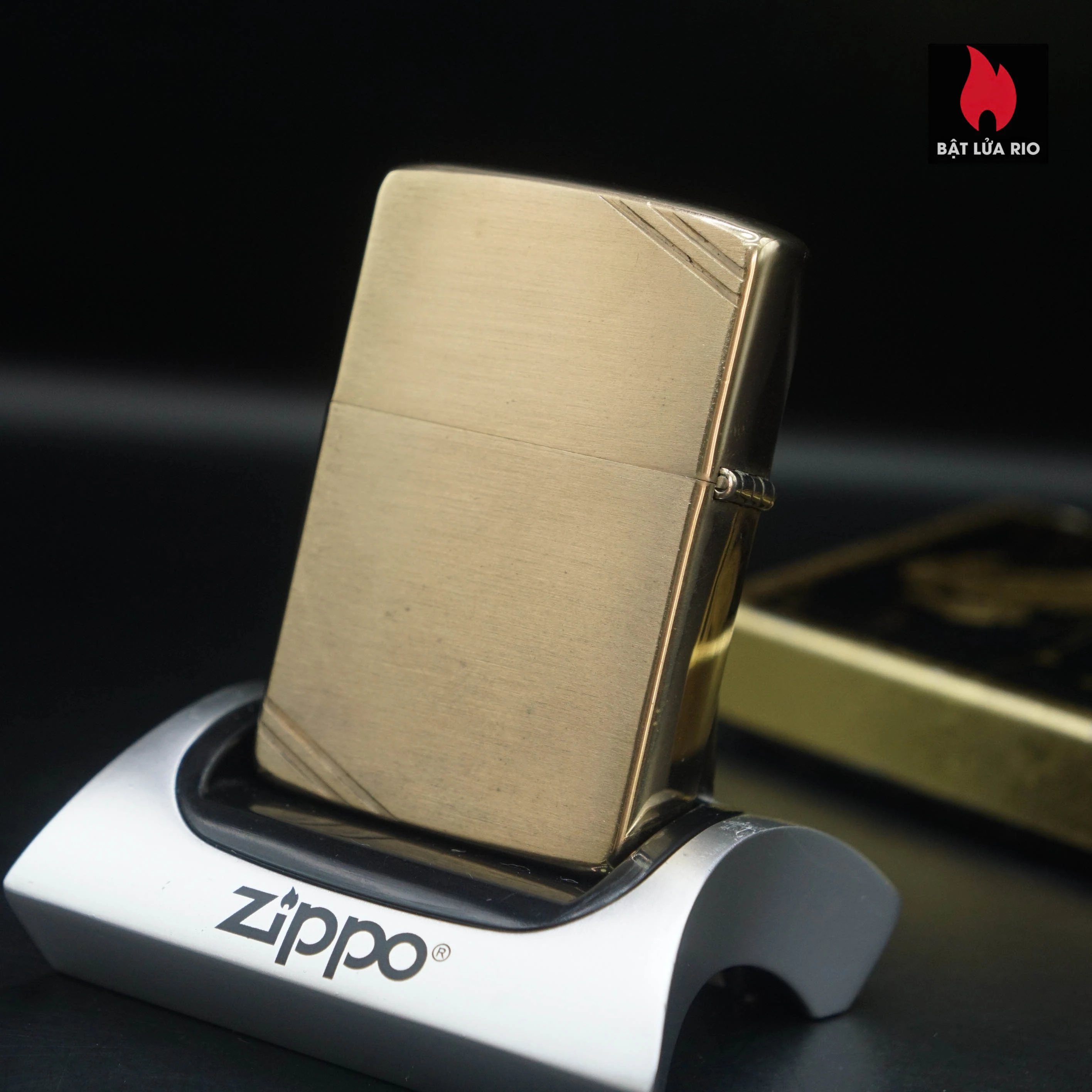 Zippo Chu Niên 1932-1982 – Đồng Khối – Commemorative 1932-1982 50th Anniversary – Carbon County Coal Co 63 Zippo Chu Niên 1932-1982 – Đồng Khối – Commemorative 1932-1982 50th Anniversary – Carbon County Coal Co 6