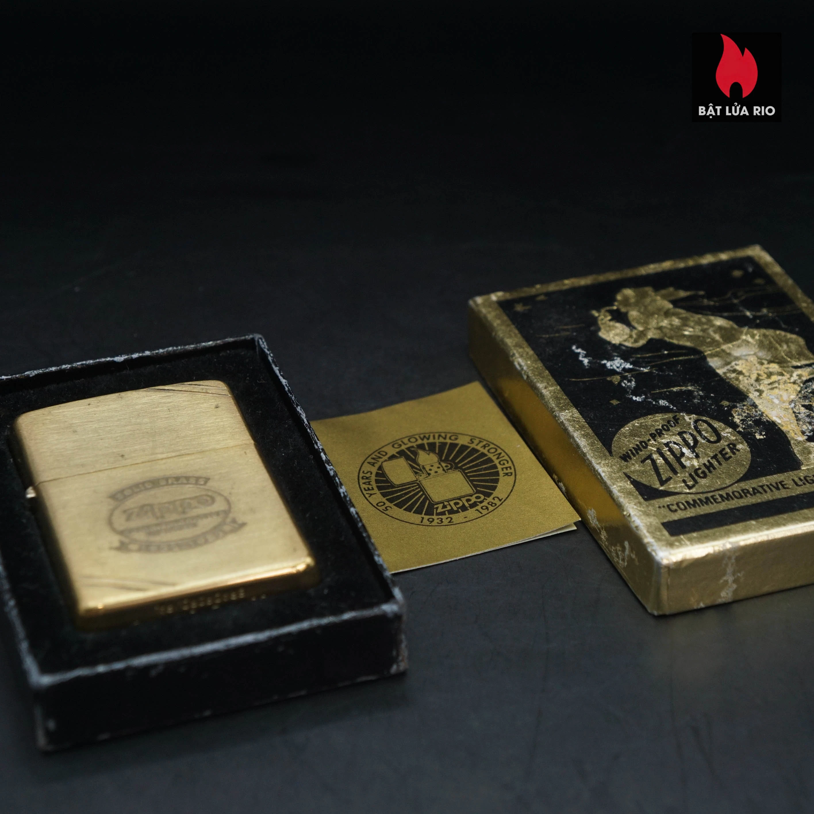 Zippo Chu Niên 1932-1982 – Đồng Khối – Commemorative 1932-1982 50th Anniversary – Chủ Đề Zippo 83 Zippo Chu Niên 1932-1982 – Đồng Khối – Commemorative 1932-1982 50th Anniversary – Chủ Đề Zippo 1