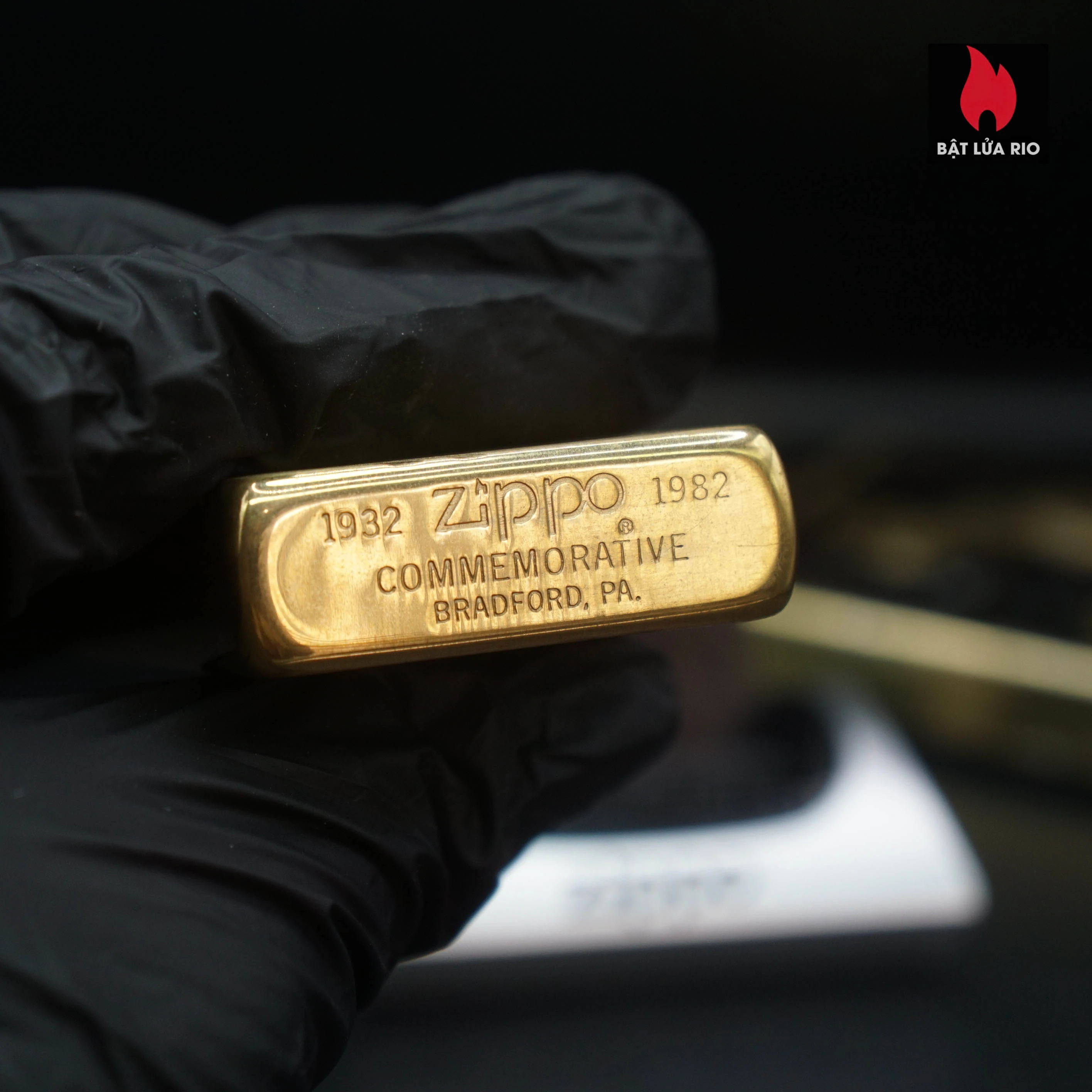 Zippo Chu Niên 1932-1982 – Đồng Khối – Commemorative 1932-1982 50th Anniversary – Chủ Đề Zippo 70 Zippo Chu Niên 1932-1982 – Đồng Khối – Commemorative 1932-1982 50th Anniversary – Chủ Đề Zippo 17