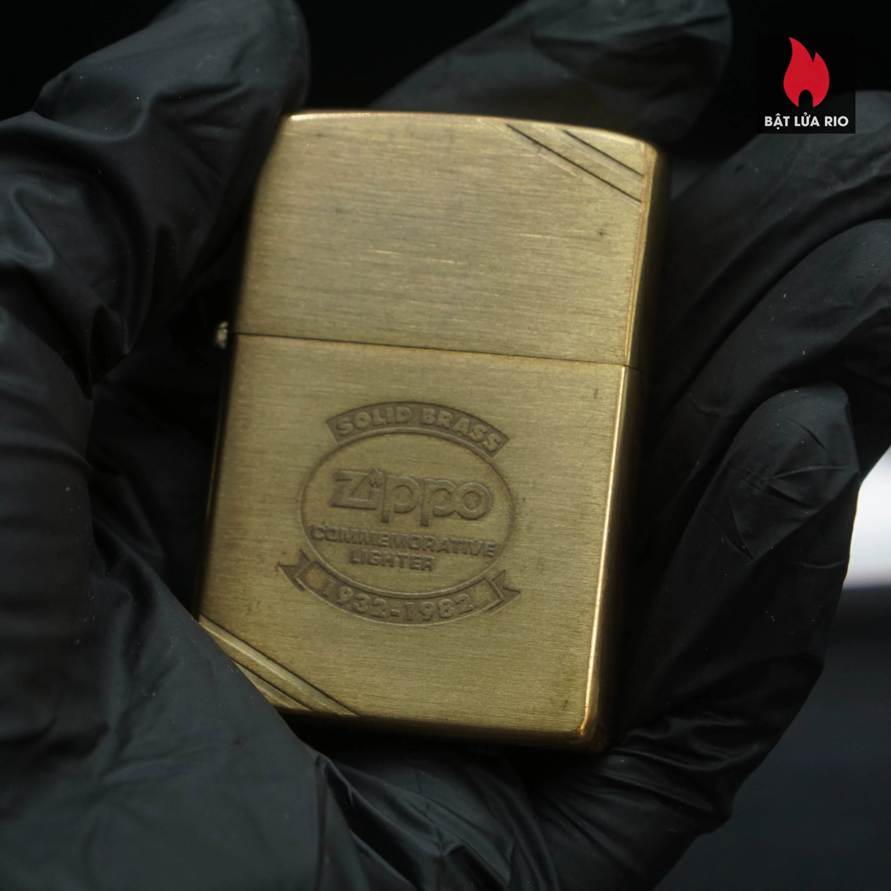 Zippo Chu Niên 1932-1982 – Đồng Khối – Commemorative 1932-1982 50th Anniversary – Chủ Đề Zippo 62 Zippo Chu Niên 1932-1982 – Đồng Khối – Commemorative 1932-1982 50th Anniversary – Chủ Đề Zippo 8