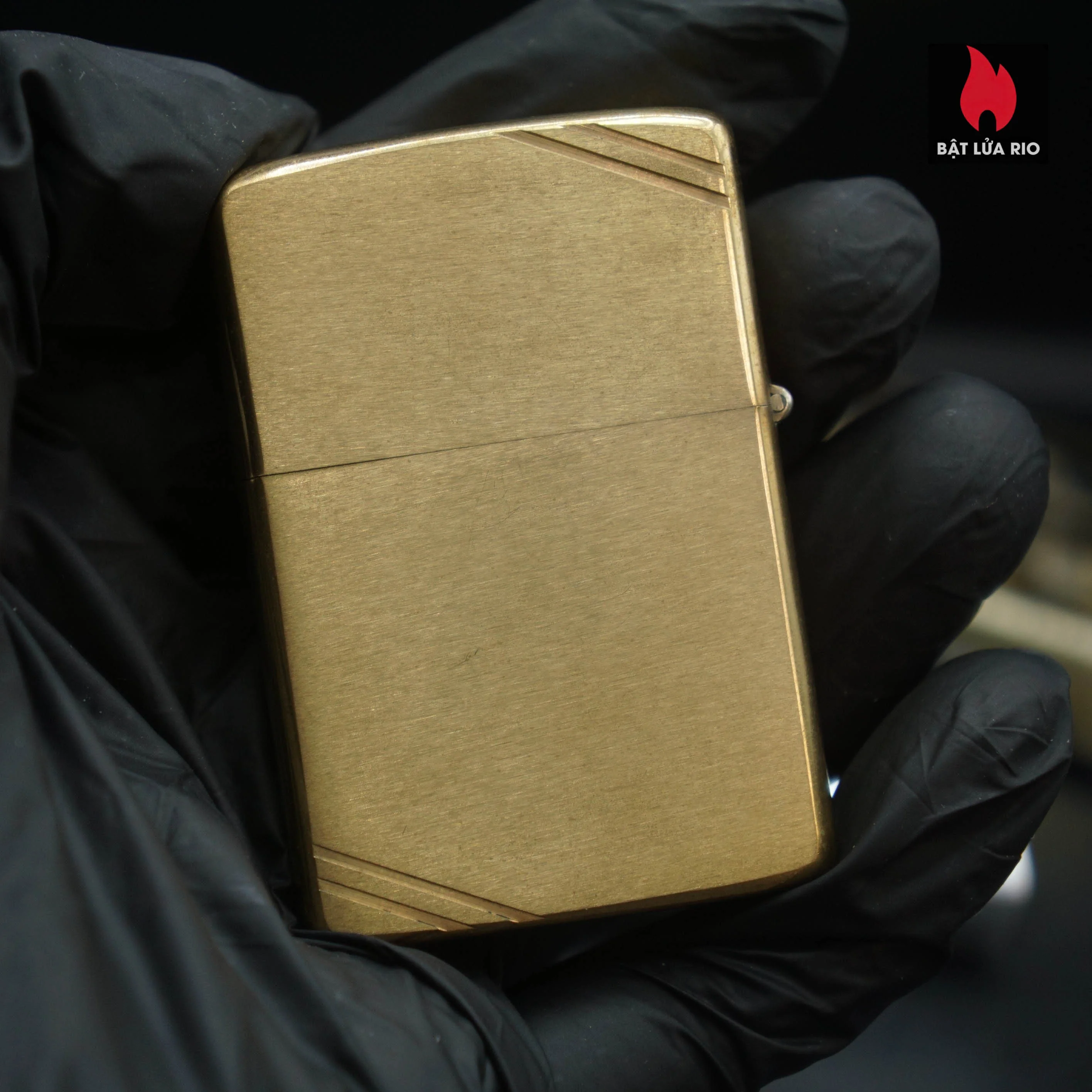 Zippo Chu Niên 1932-1982 – Đồng Khối – Commemorative 1932-1982 50th Anniversary – Trơn 2 mặt 68 Zippo Chu Niên 1932-1982 – Đồng Khối – Commemorative 1932-1982 50th Anniversary – Trơn 2 mặt 12