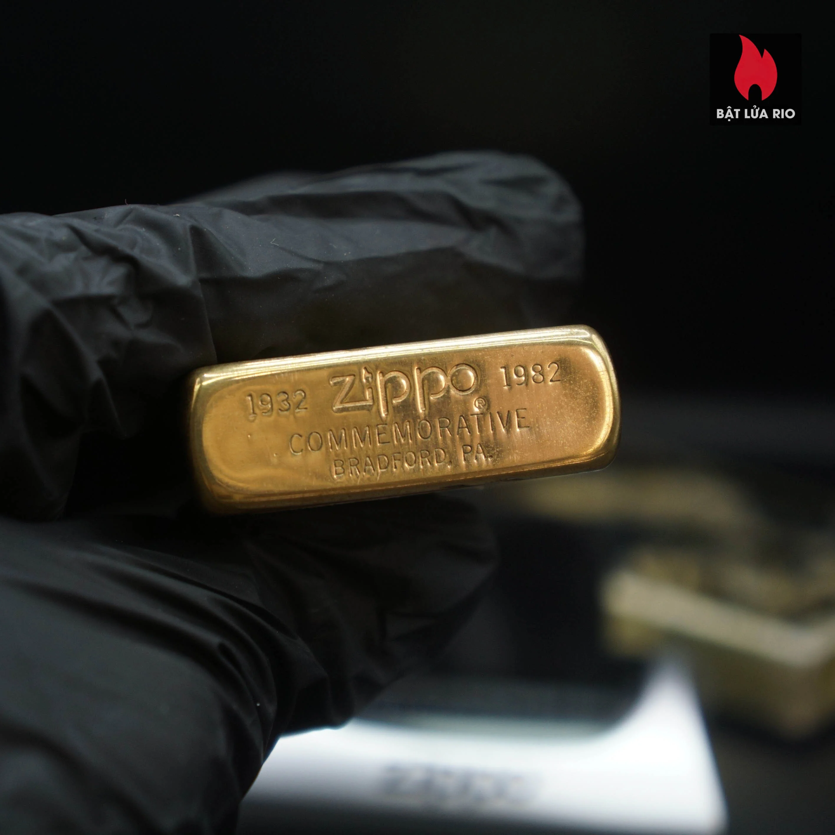 Zippo Chu Niên 1932-1982 – Đồng Khối – Commemorative 1932-1982 50th Anniversary – Trơn 2 mặt 75 Zippo Chu Niên 1932-1982 – Đồng Khối – Commemorative 1932-1982 50th Anniversary – Trơn 2 mặt 18