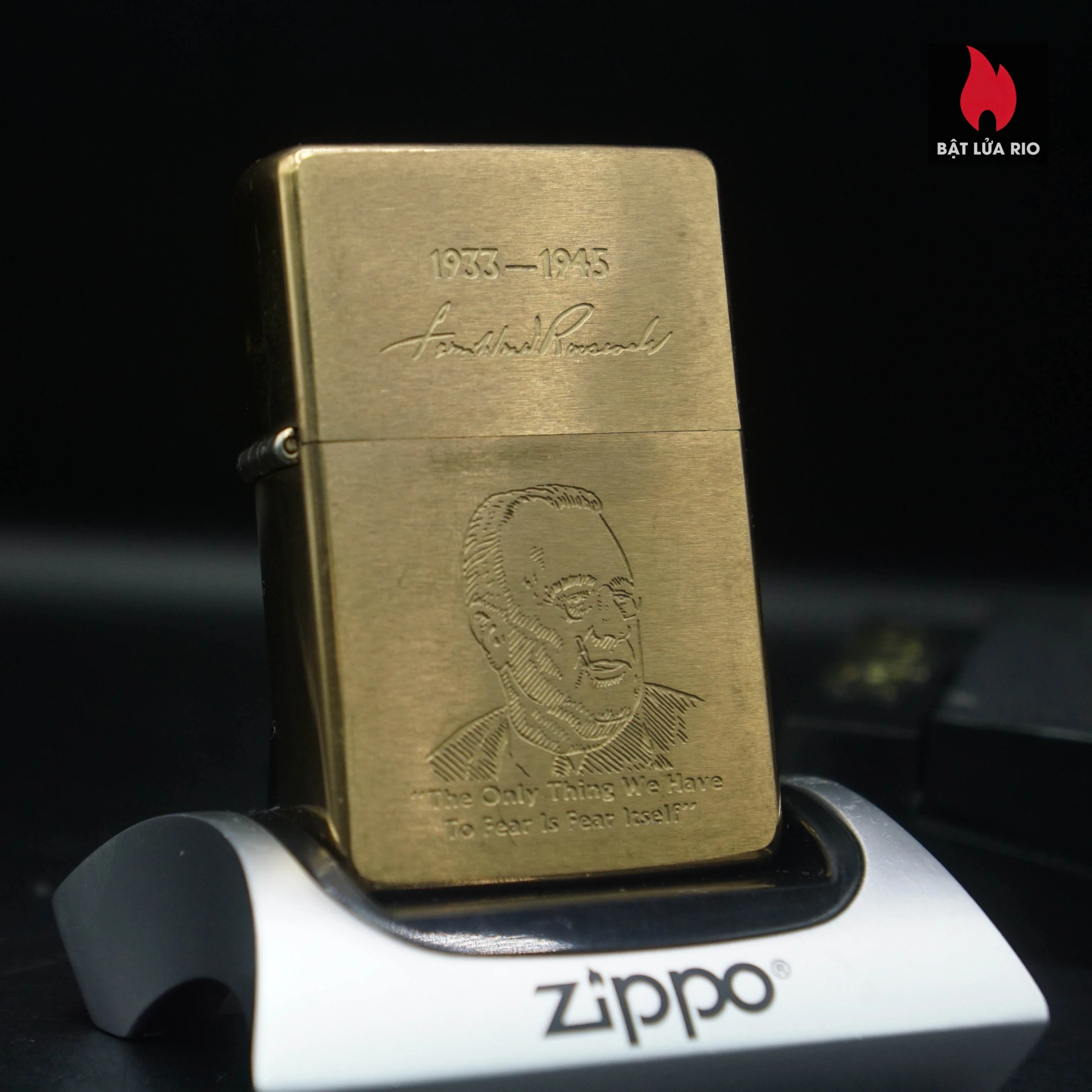 Home 48 Zippo La Mã 1989 – Vintage 1937 – Presidential Series – Tổng thống Mỹ Franklin D. Roosevelt