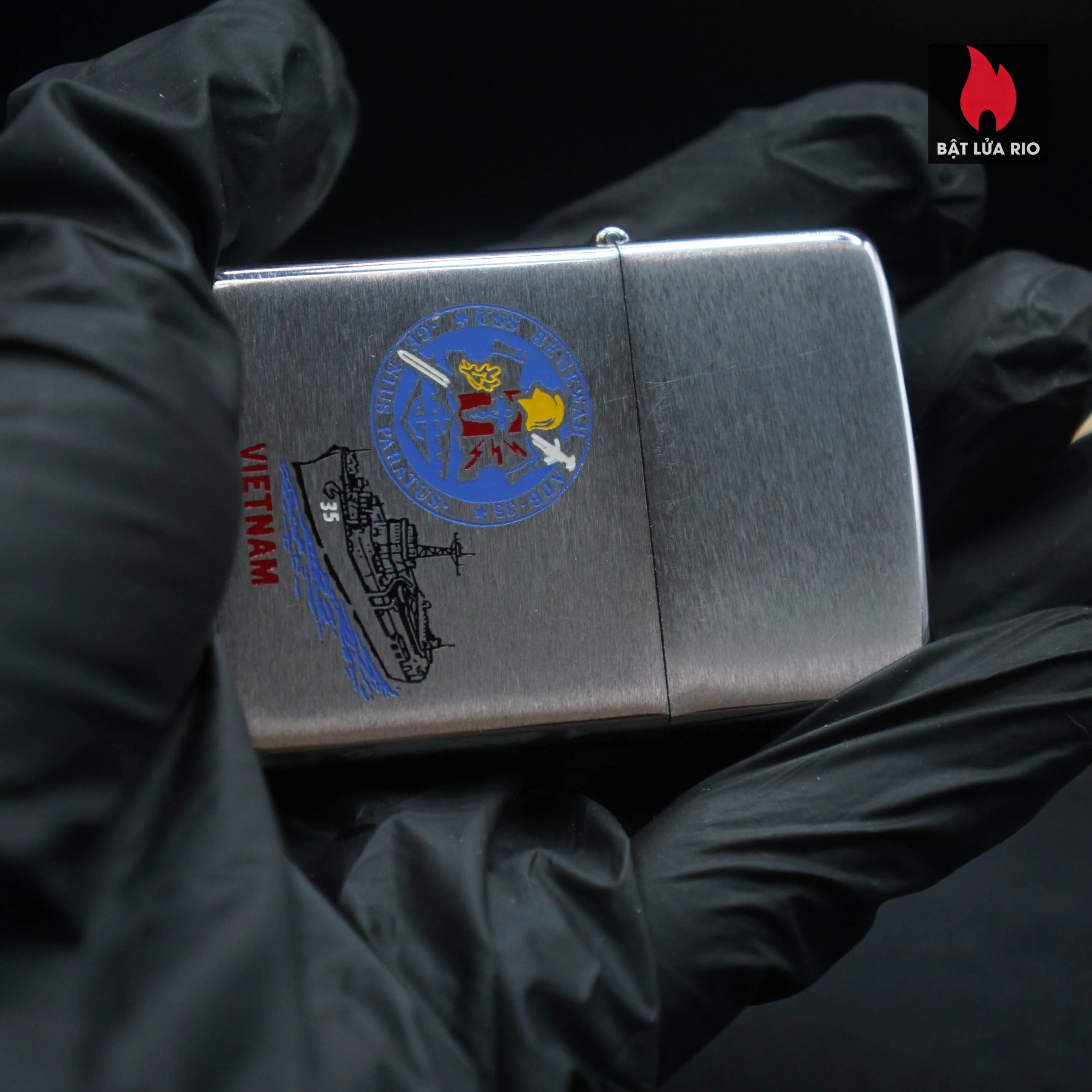 Zippo Xưa 1969 – Việt Nam War – USS Benewah APB-35 – Tàu Chiến Doanh Trại 9 Zippo Xưa 1969 – Việt Nam War – USS Benewah APB-35 – Tàu Chiến Doanh Trại 11