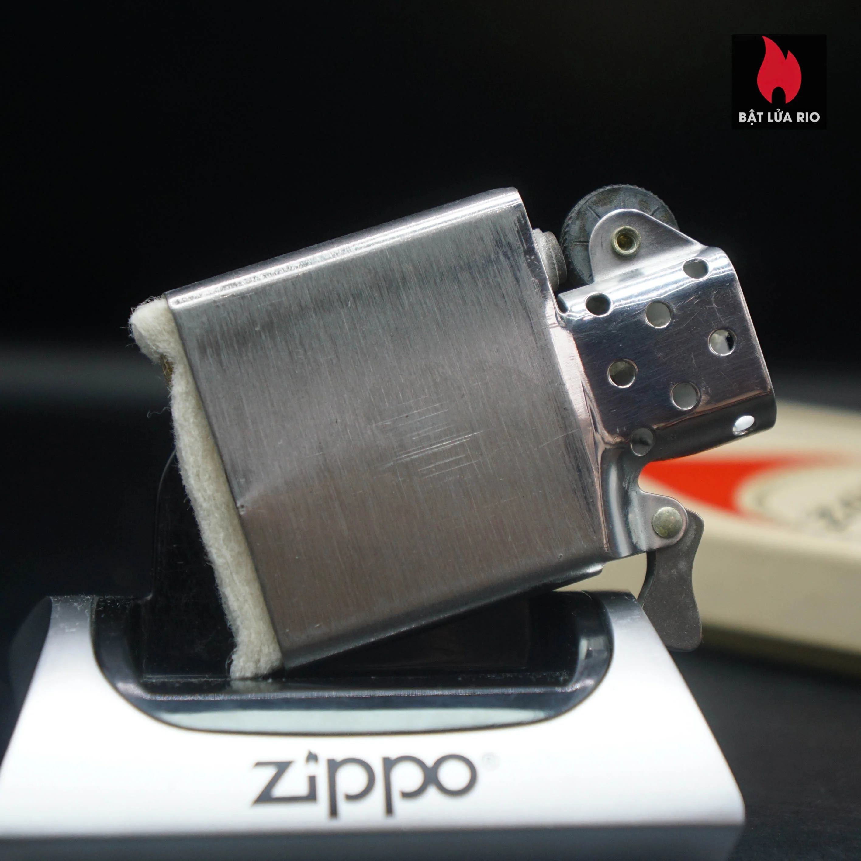 Zippo Xưa 1969 – Việt Nam War – USS Benewah APB-35 – Tàu Chiến Doanh Trại 25 Zippo Xưa 1969 – Việt Nam War – USS Benewah APB-35 – Tàu Chiến Doanh Trại 26