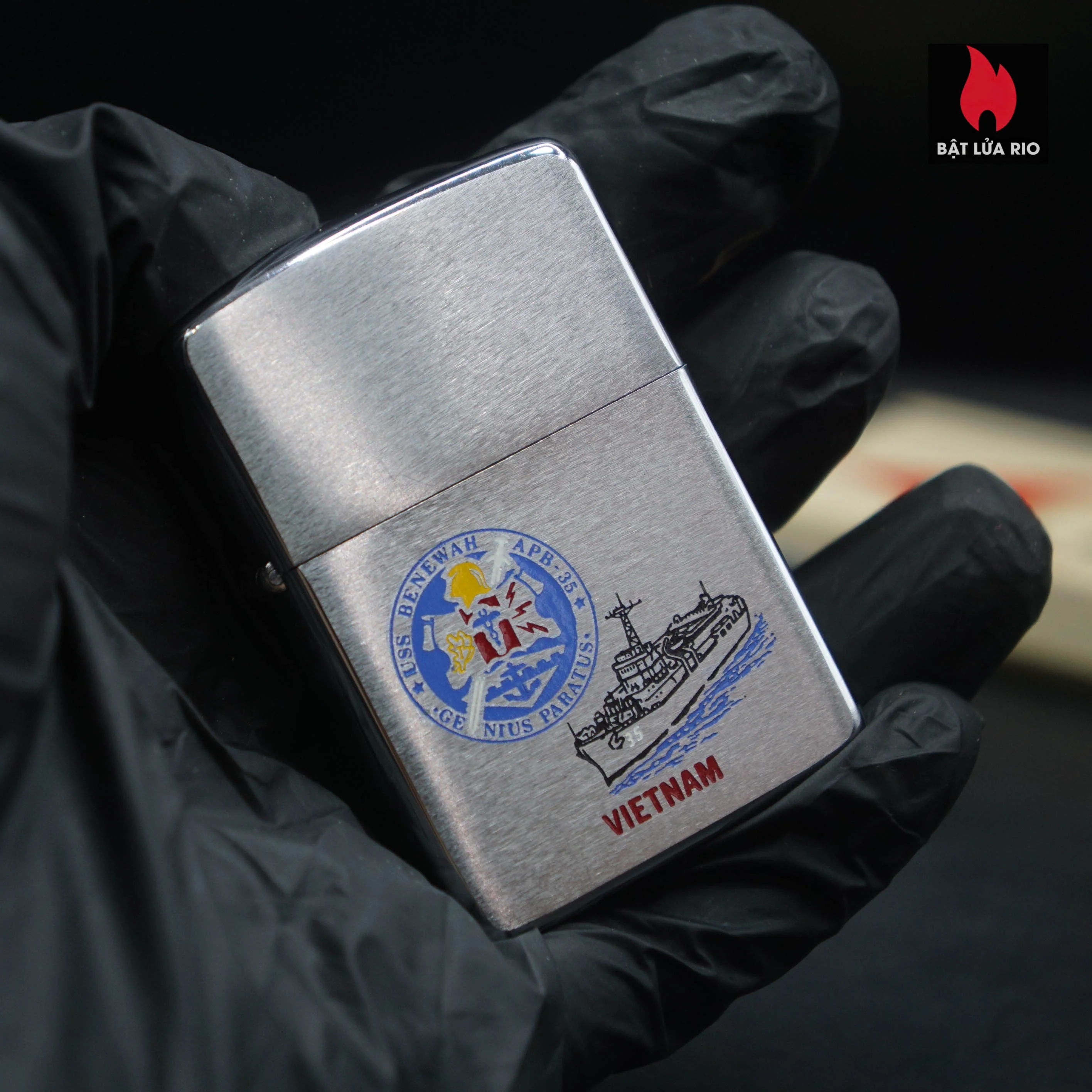 Zippo Xưa 1969 – Việt Nam War – USS Benewah APB-35 – Tàu Chiến Doanh Trại 7 Zippo Xưa 1969 – Việt Nam War – USS Benewah APB-35 – Tàu Chiến Doanh Trại 9